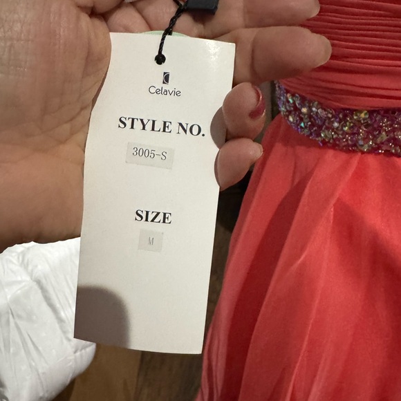 Elegant Coral Embellished Dress - Picture 6 of 8